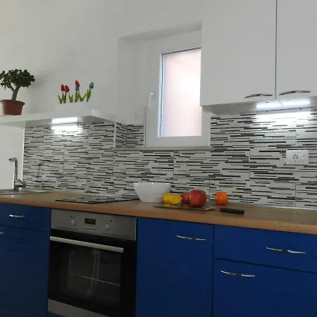 Апартаменты Sunrise Vid