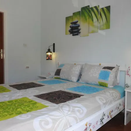 Sunrise Vid Апартаменты