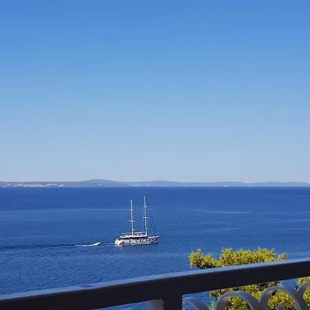 アパート Sunrise Vid ドゥギ・ラット